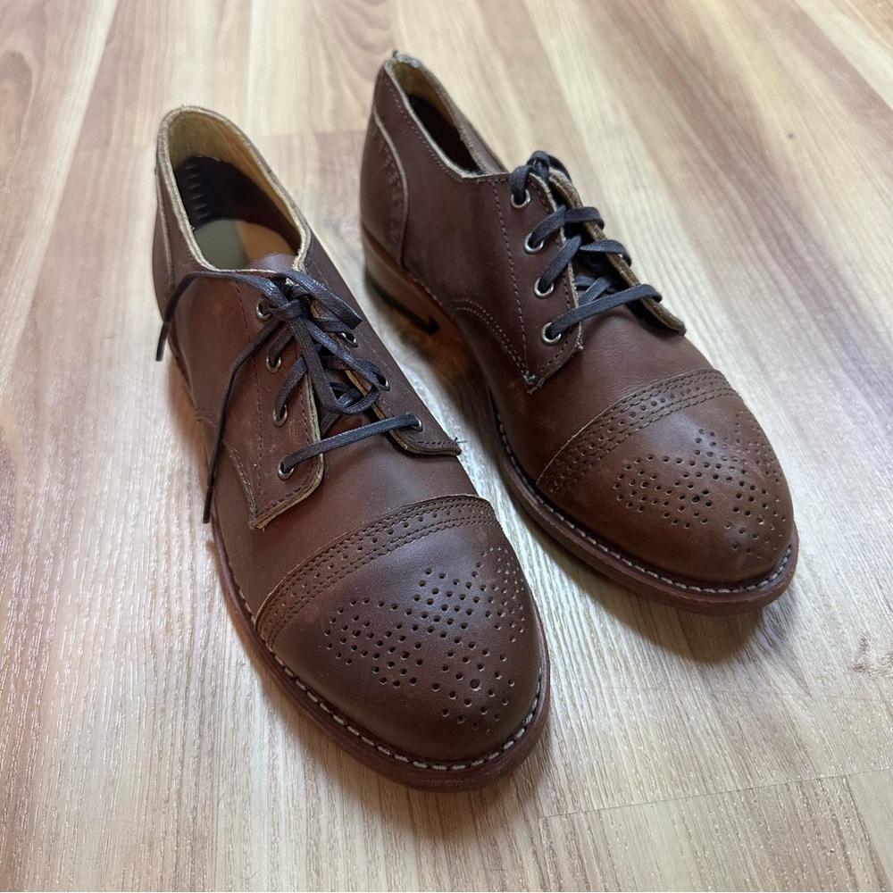Redwing Hazel Oxford size 7- dark brown leather (#3436)
